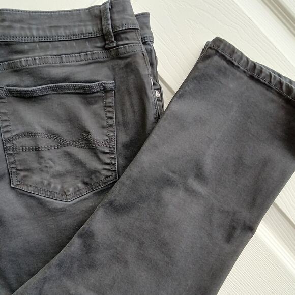 Lee Black Slimming Fit Rebound Skinny Jeans size 16 Medium short classic denim - Picture 1 of 16